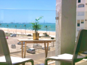 Valdelagrana vistas al mar, piscinas primera linea cadiz